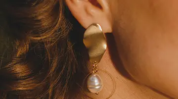 ارتفاع الطلب العالمي على المجوهرات المستوحاة من الطراز القديم بين جيل الألفية